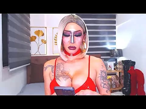 DominateMistressTania live cam