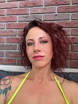 SmilingDutchie live cam
