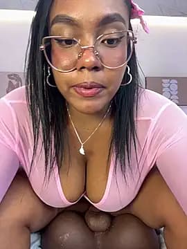Esmeralda_Duarte live cam