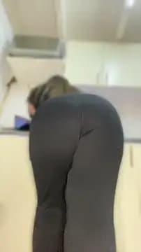 Chloee_Peach live cam