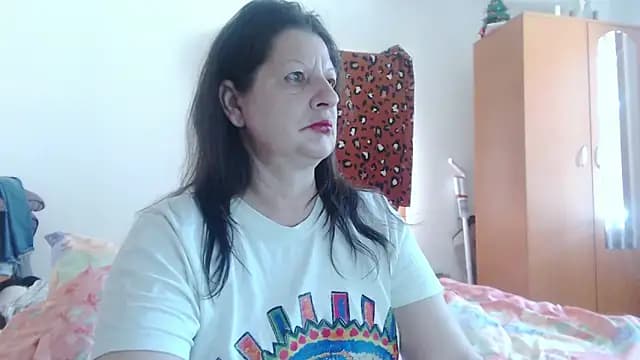 ExtasyMature live cam