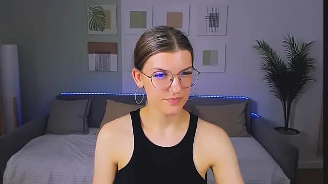AnnaThorne live cam