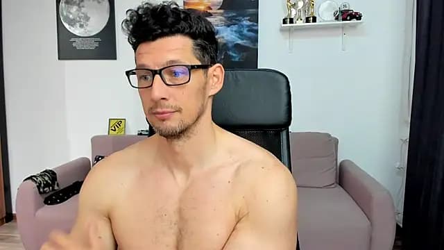 BrutusK08 live cam