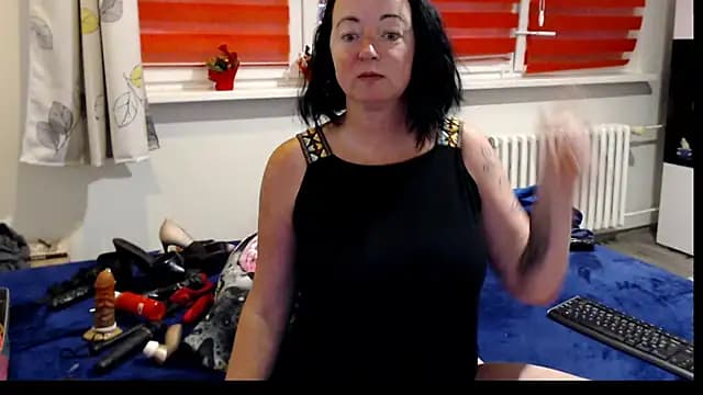 Alexie33 live cam