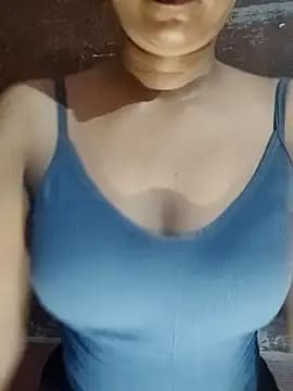 Ayesha_Khan1 live cam on Stripchat