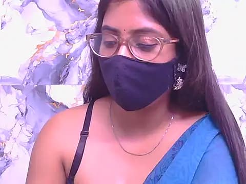 Aayesha-queen live cam