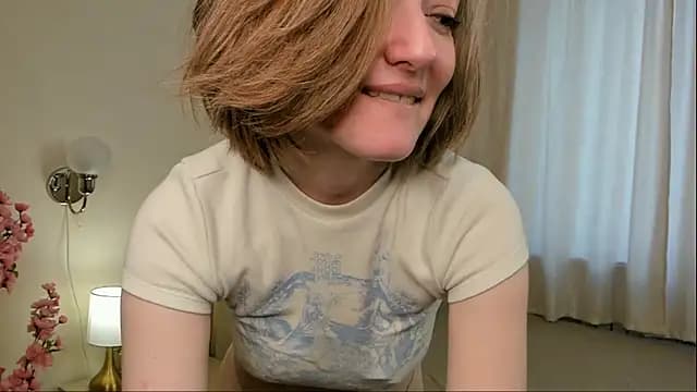 PaleAurix live cam