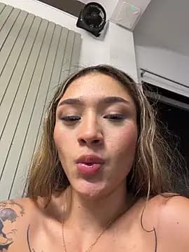 Arianavillada live cam