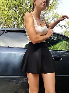 YOOUR_EVAA live cam