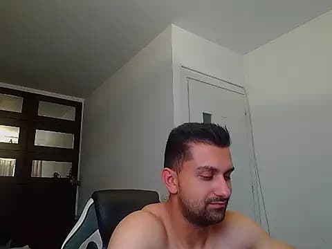 BryceReign live cam