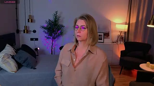 Annie_Light live cam