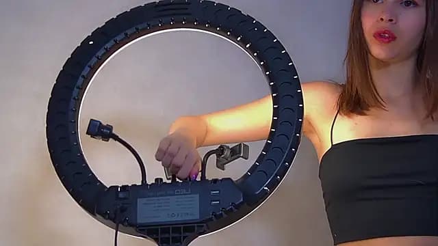 PollyLanders live cam
