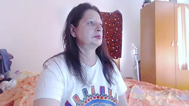 ExtasyMature live cam