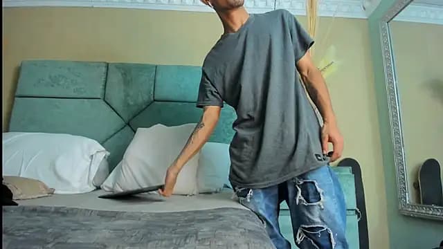 NoaahTylor live cam
