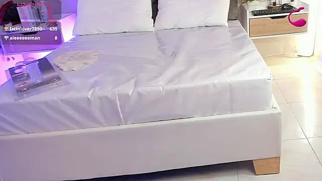 Nahomyrain live cam