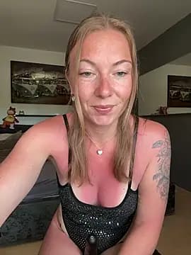 BunnyDiamond1 live cam