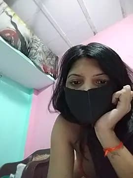 Hotty-Divya live cam
