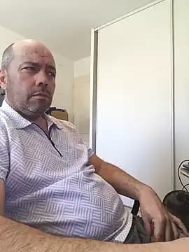 veryverybigdick45 live cam on Stripchat