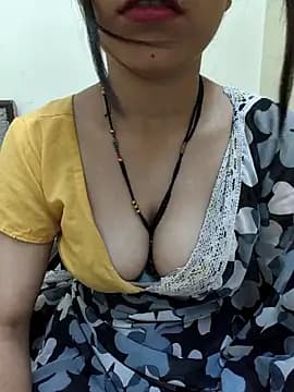 Hot_rashika_ live cam