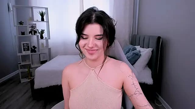 AnoraDark live cam on Stripchat