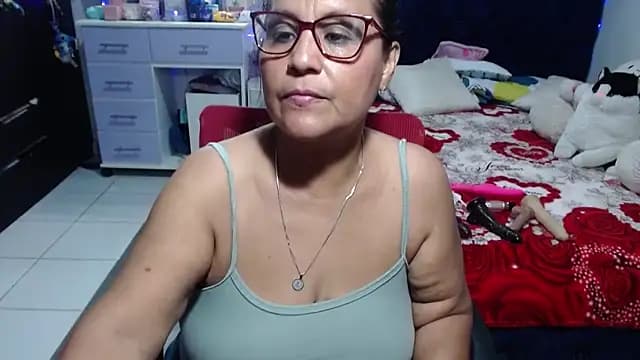 pervert_mommy_ live cam