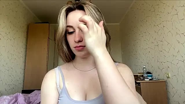 SpringSummers live cam