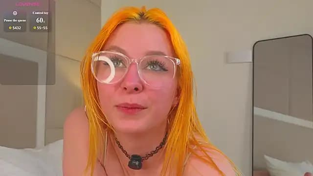 TwinkleFox live cam