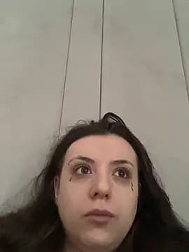 bunnythetailor live cam