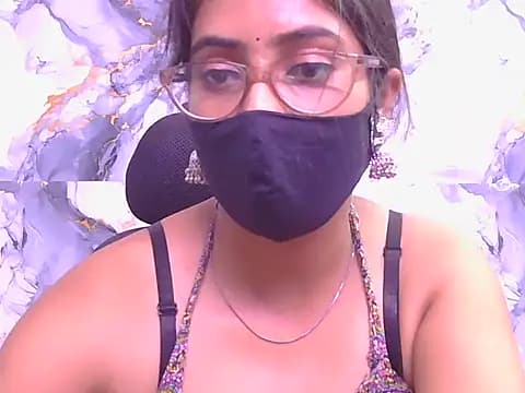 Aayesha-queen live cam on Stripchat