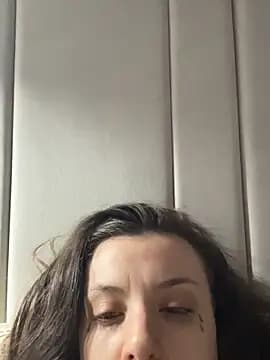 bunnythetailor live cam