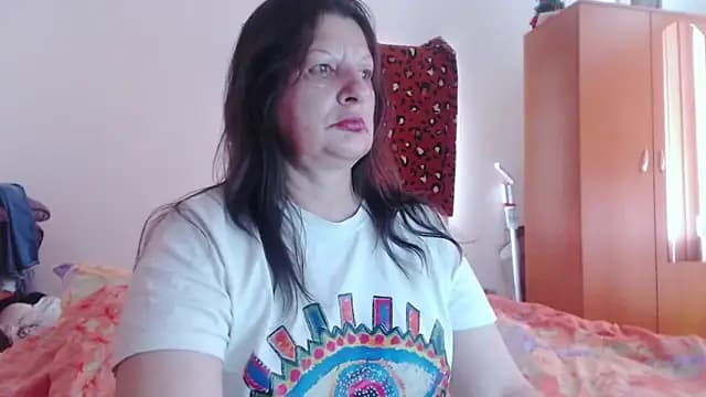 ExtasyMature live cam