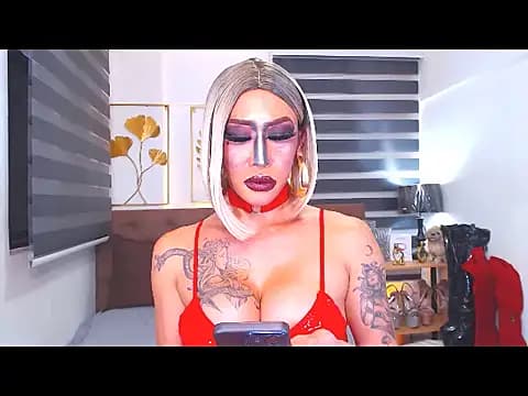DominateMistressTania live cam