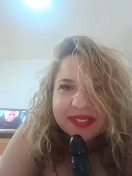 BelleInna live cam