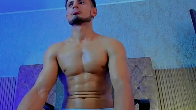 Adonys_Lewis_ live cam