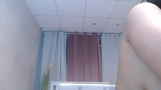 Madiysoni live cam