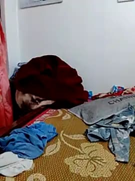 Mirra-a live cam