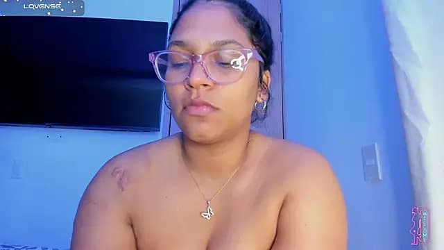iriss_25 live cam