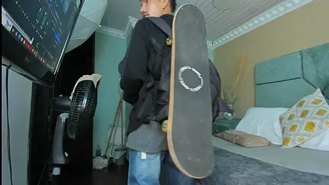 NoaahTylor live cam