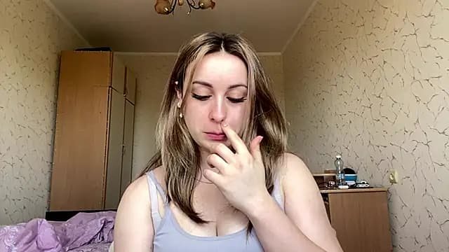 SpringSummers live cam