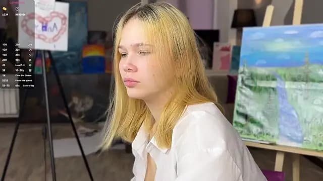 MoonF0xy live cam