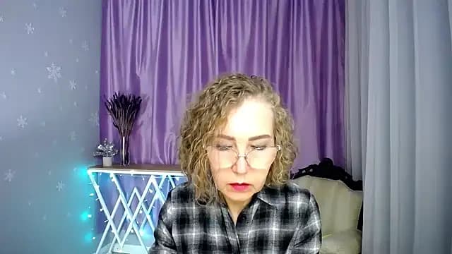 queen_a_n_i live cam