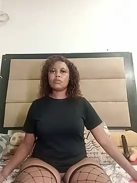 SpicyKittyxxx live cam