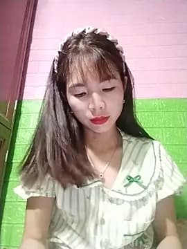 AmyLinee01 live cam