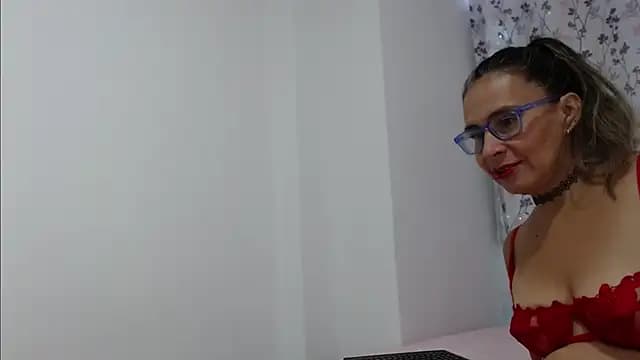 ThaliaGray_ live cam