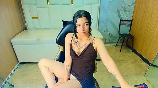 Samantha_petite_tf live cam