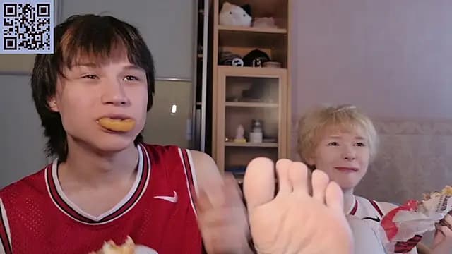 Misska_kek live cam