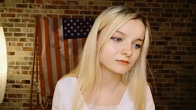 Angela_Bunny live cam