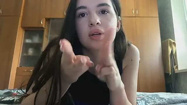 CarolineRu live cam