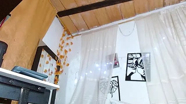 angel_bonbom live cam