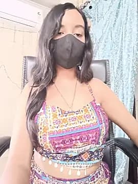 Parinaaz18 live cam